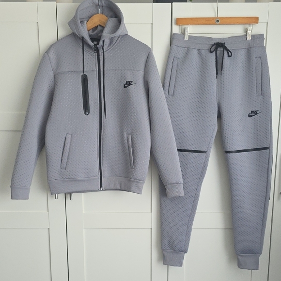 Nike Gray Men's Pants - Picture 1 of 11